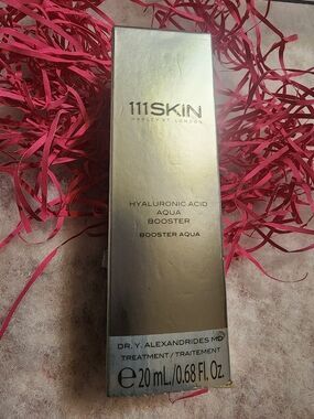 111SKIN Hyaluronic Acid Aqua Booster